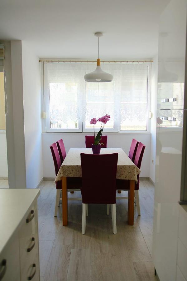 Apartment Glavaric Omis Exterior photo